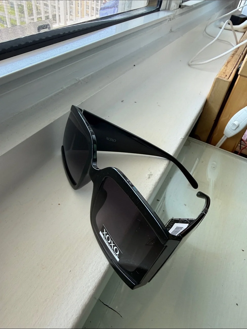 XOXO Women's Black Square Sunglasses with Purple-Gray Gradient Lenses - Picture 2 of 8